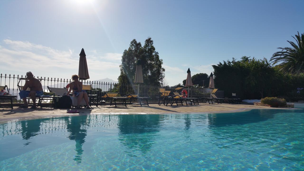 Residential Hotel Villaggio Innamorata Capoliveri  Exterior photo